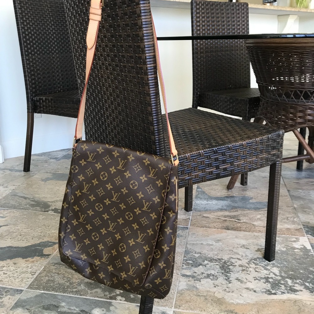 Louis Vuitton Crossbody